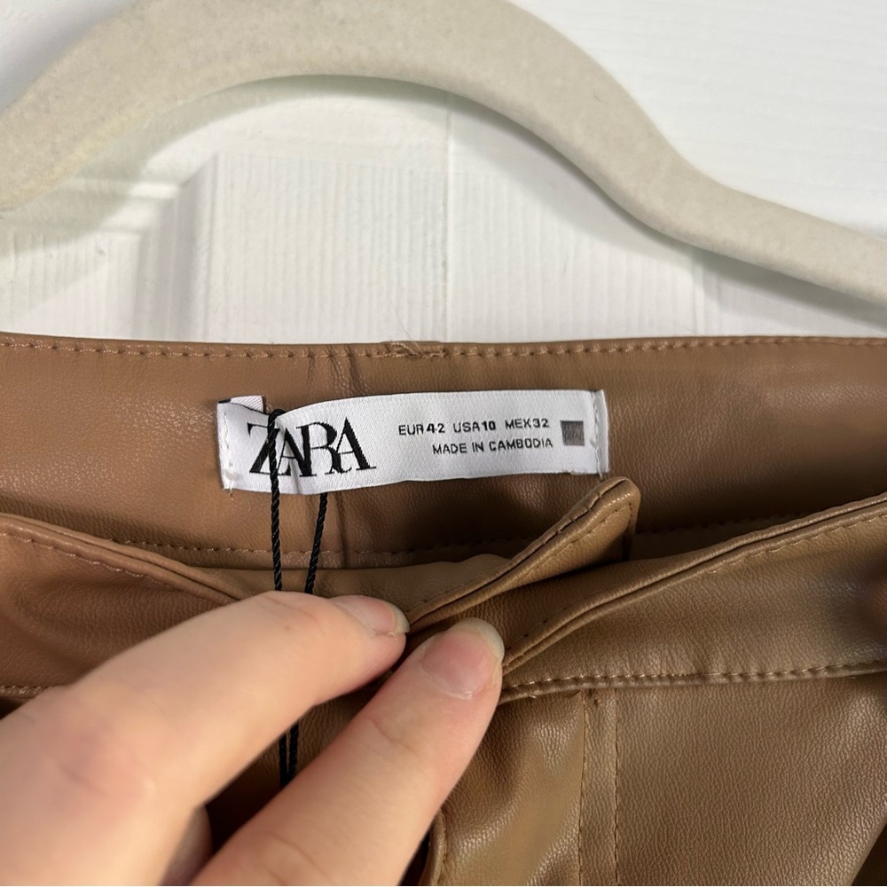 Zara Leather Pants - Picture 2 of 3